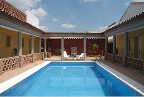 villa in spain sleeps 4 with a swimming pool